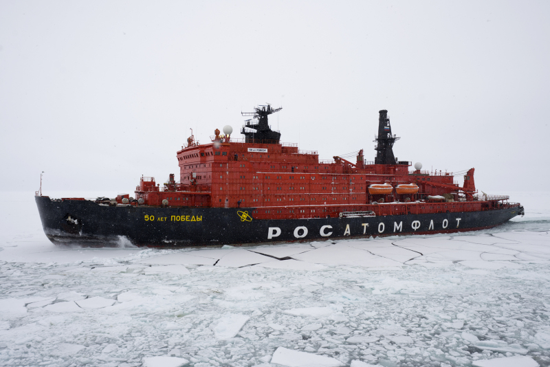 Brise-glace nucléaire russe en Arctique, Route maritime du Nord