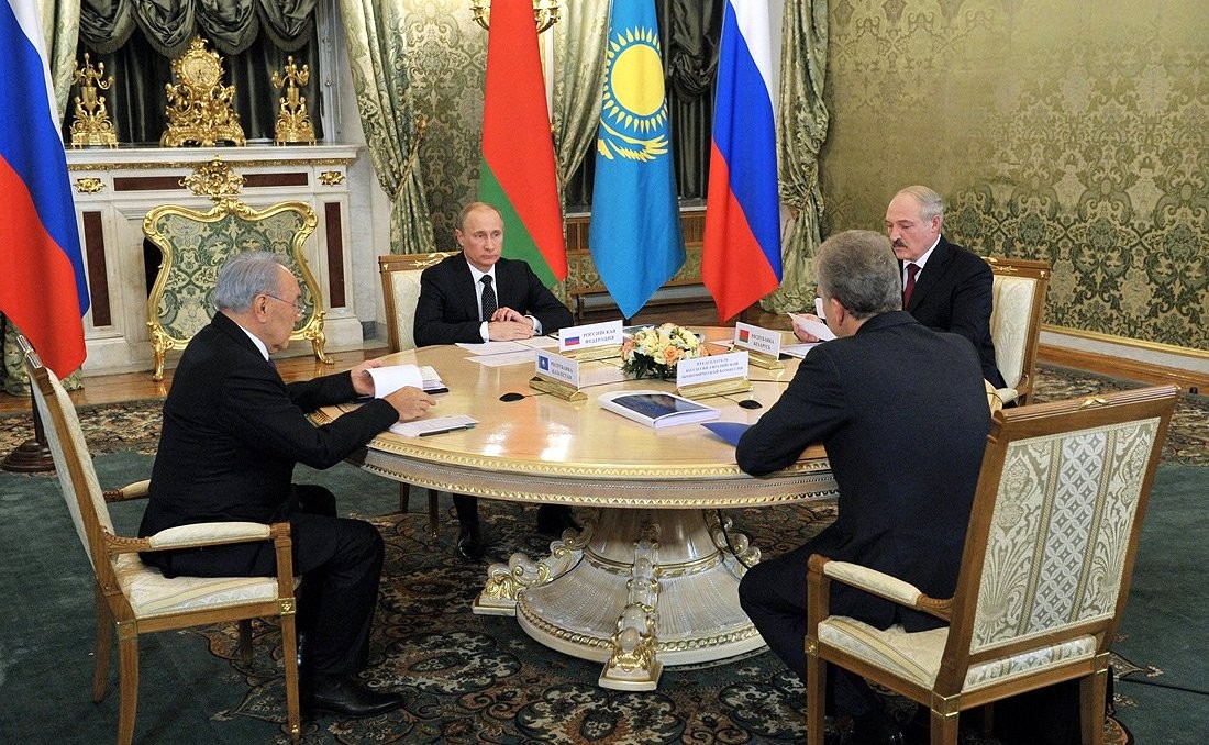 Sommet du Conseil économique eurasiatique suprême à Astana